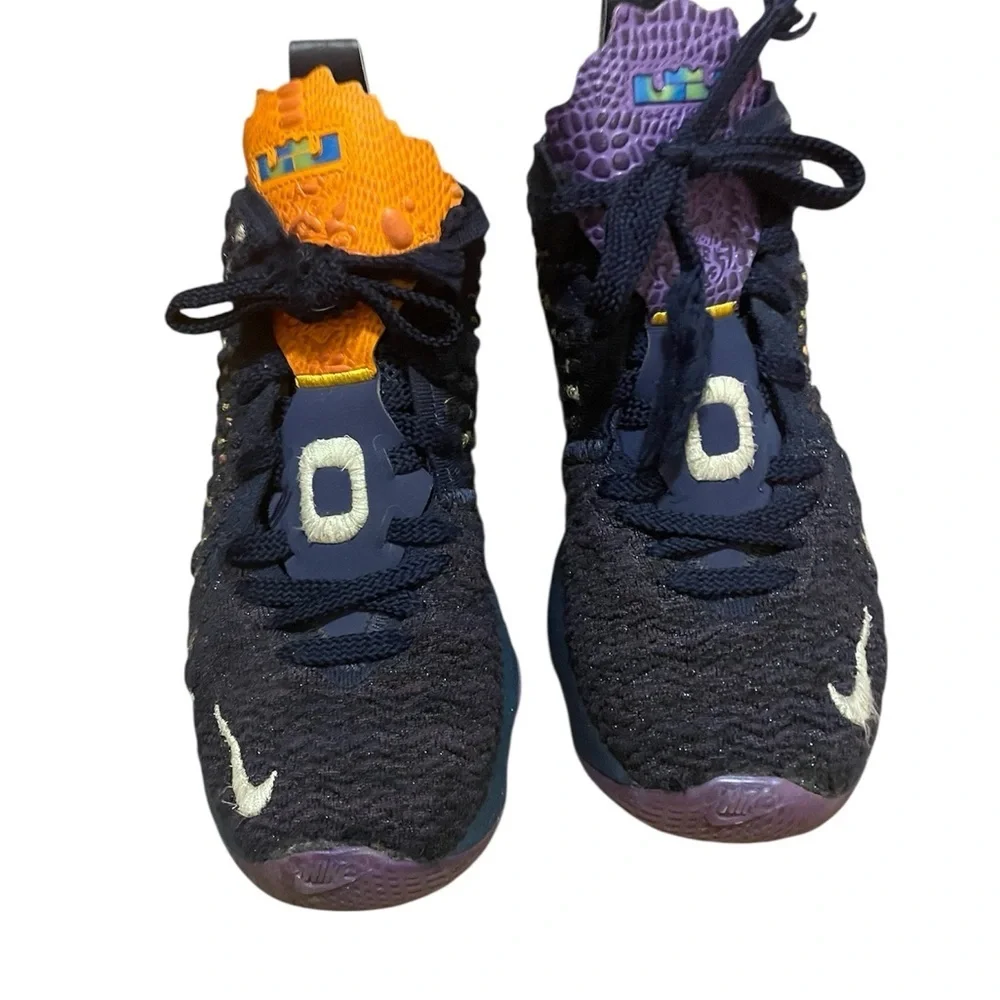 Nike LeBron James XVII 17 Shoes 17 GS Youth 5 5Y Monsters Space Jam